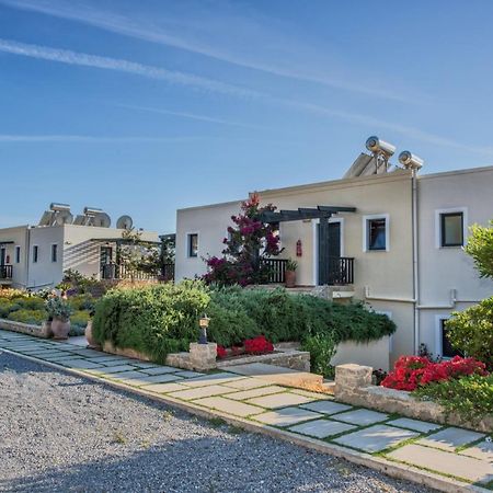 Magnolia Apartments And Studios 팔라사르나 외부 사진